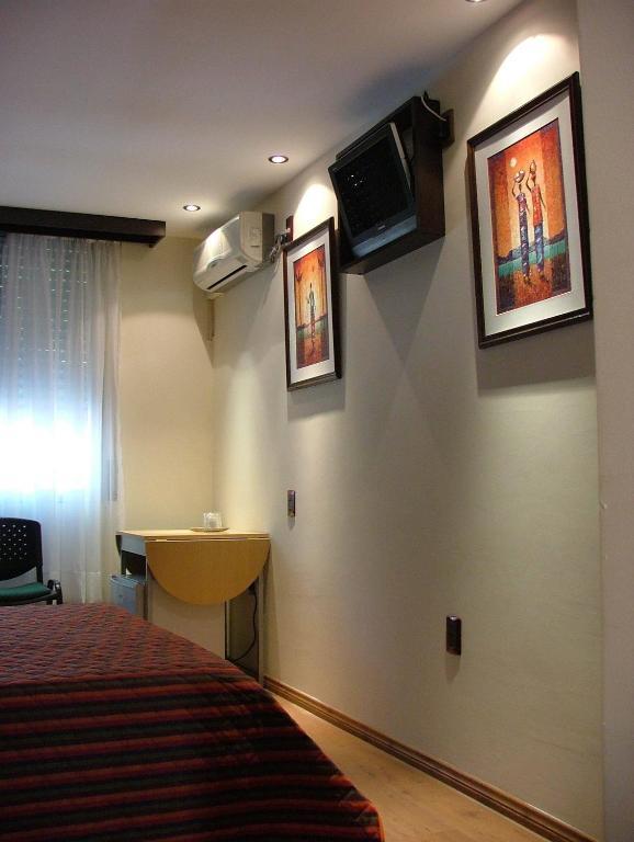 Hotel Iberia Montevideo Room photo