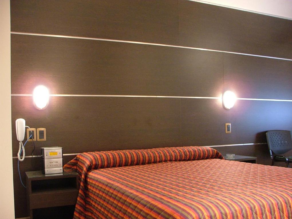 Hotel Iberia Montevideo Room photo